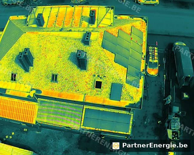 Vue thermique d'ensemble d'un site industriel avec installation photovoltaïque — Partner Energie