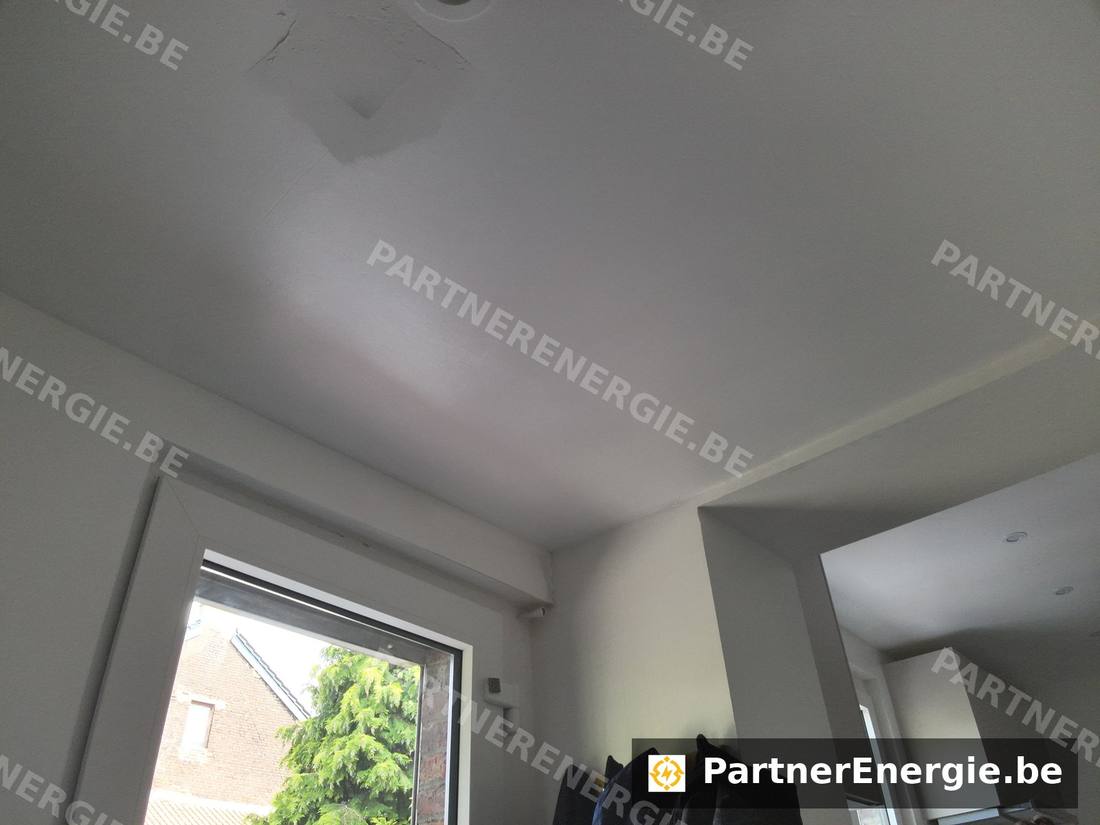Vue thermique couleur d'un angle de plafond, palette orange — Partner Energie