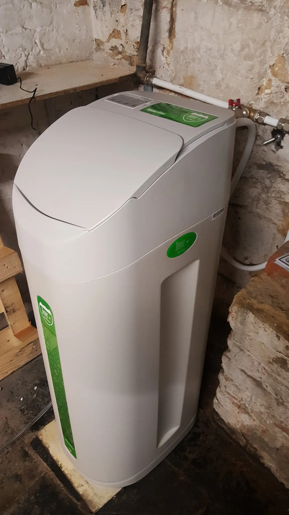 Adoucisseur d'eau installé par Belaqua, partenaire de Partner Energie